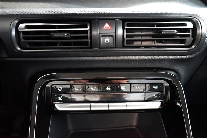 Citroën C3 (2026) 1,2 Turbo 100k Manual MAX - fotka 13 z 15