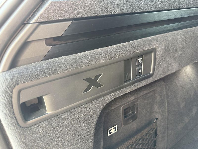 BMW X5 xDrive40d M-PRO Individual AIR - fotka 43 z 53