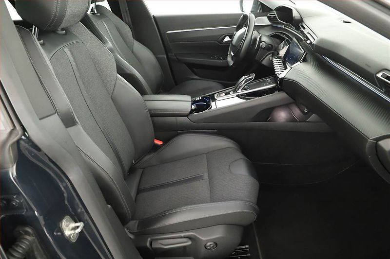 Peugeot 508 (2019) Allure 1.6 PureTech, Automat - fotka 7 z 17