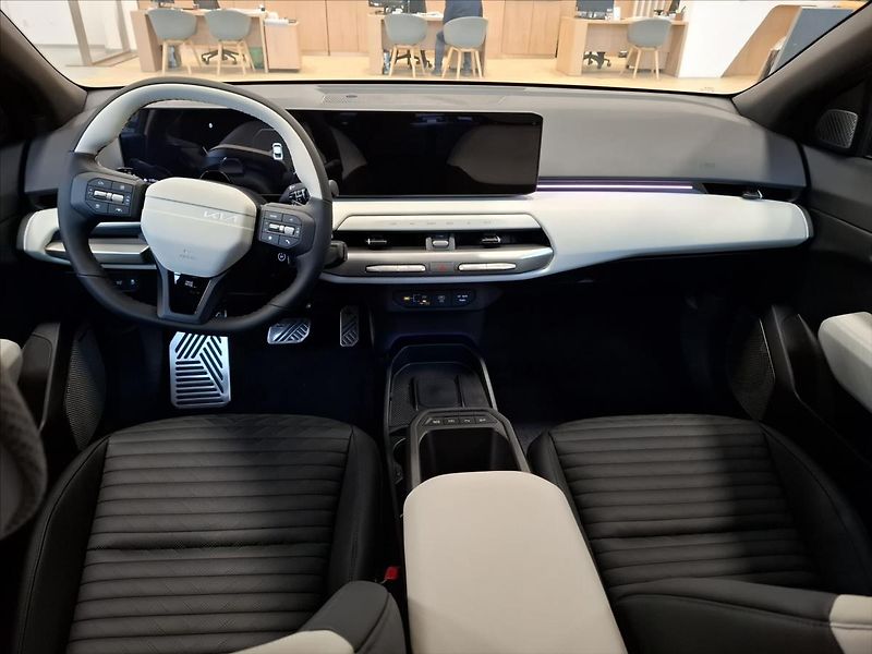 Kia EV4 GT-LINE 150 KW V2L 2025 - fotka 5 z 8