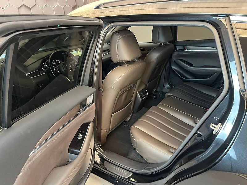 Mazda 6 2,5i SKYACTIV-G  Sports-Line - fotka 34 z 48
