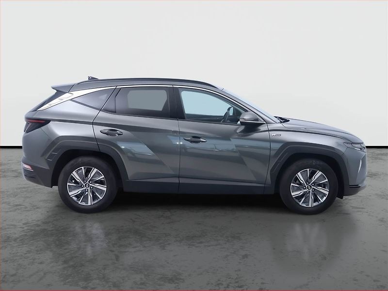 Hyundai Tucson (2023) 1.6 T-GDI 48V MHEV - fotka 6 z 16