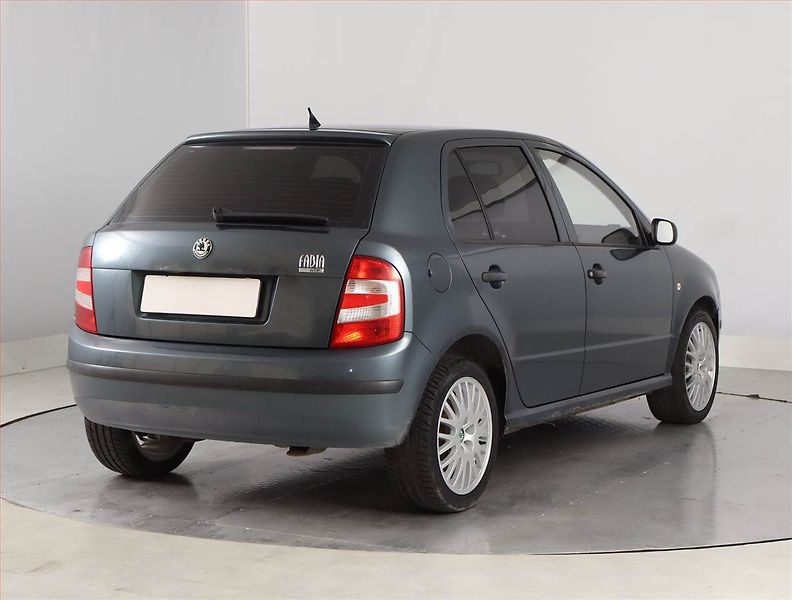 Škoda Fabia (2005) 1.2, levný provoz - fotka 5 z 14