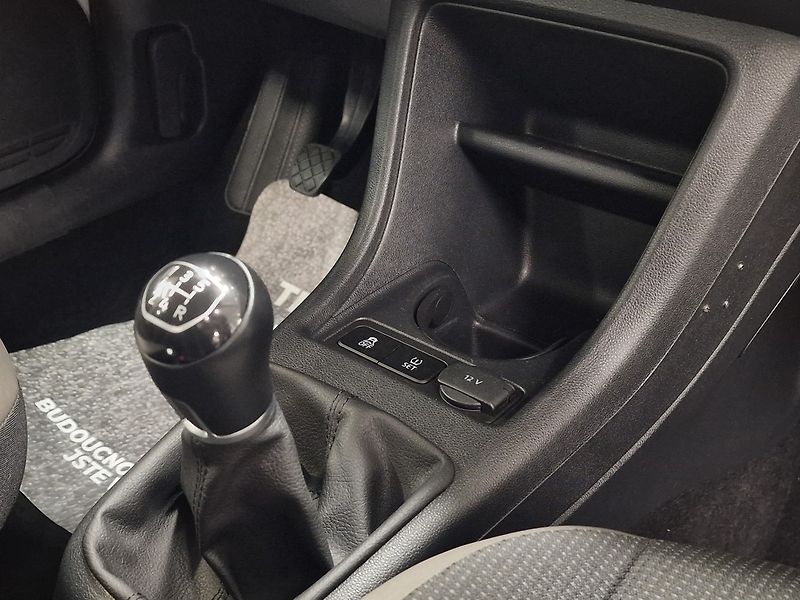 Volkswagen up! (2019) 1.0 ECO Záruka - fotka 27 z 53