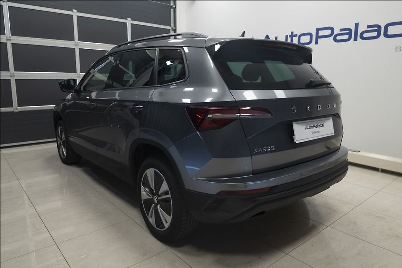 Škoda Karoq 2,0 TDI DSG KEYLESS VÝHŘEV ČR - fotka 6 z 38