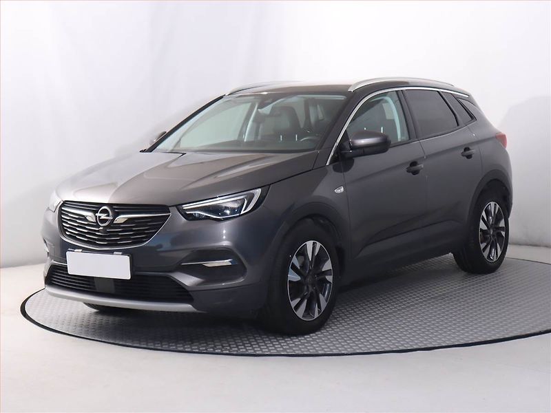 Opel Grandland X (2018) 1.2 Turbo, Serv.kniha, Kůže - fotka 2 z 21