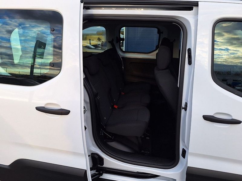Peugeot Rifter (2026) ACTIVE BHDi 100 M6 - fotka 14 z 16