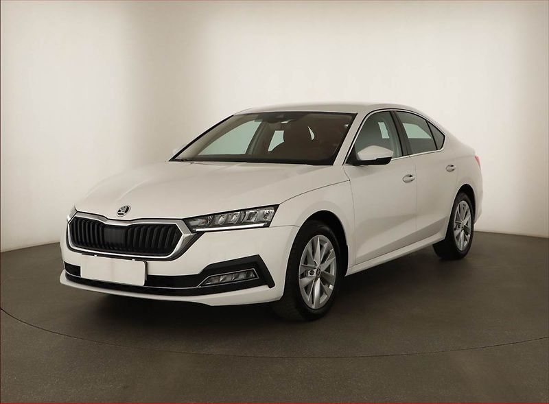 Škoda Octavia (2023) Style 2.0 TDI - fotka 2 z 13