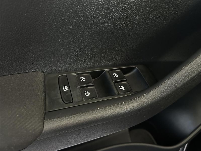 Škoda Fabia 1,2   TSI,AMBITION,1.MAJITEL - fotka 10 z 25