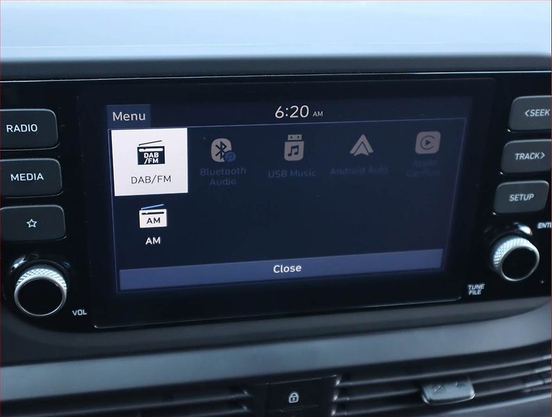 Hyundai i20 (2023) Family 1.0 T-GDI, Automat - fotka 20 z 20