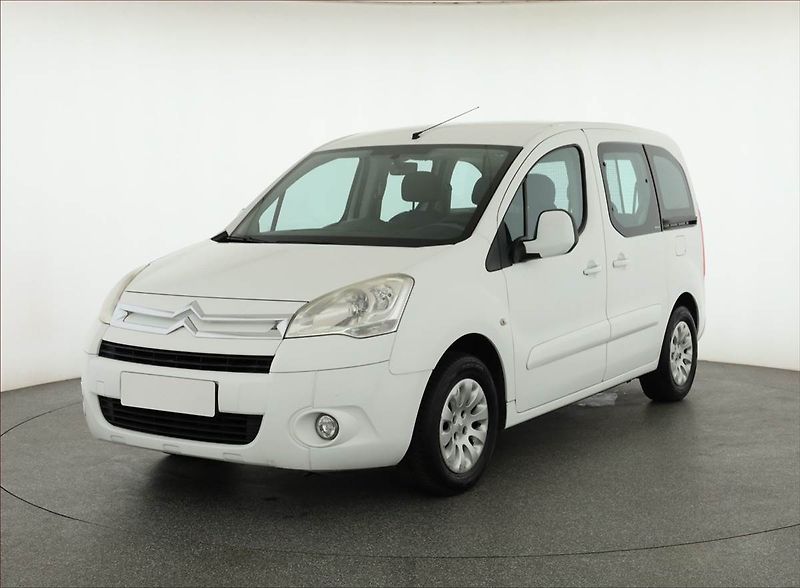 Citroën Berlingo (2010) 1.6 HDi, 5Míst, 1Maj, DPH - fotka 2 z 11