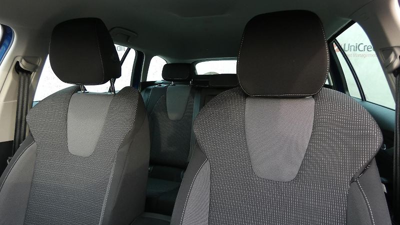 Škoda Octavia Combi 1.5 TSI 110kW DSG Ambiti - fotka 7 z 22