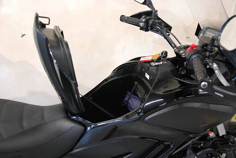 Honda NC 750 X (2015) ABS - VÝPRODEJ, původ ČR,hezký - fotka 12 z 20