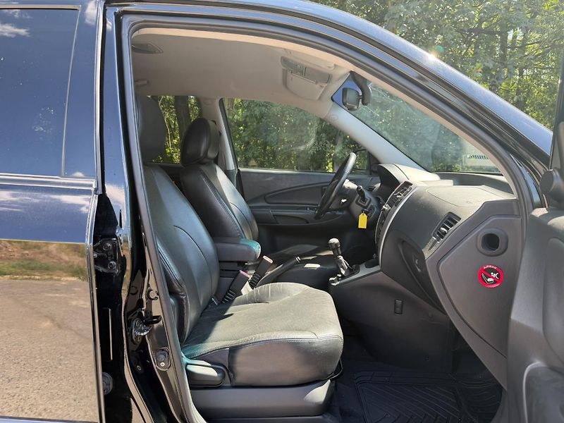 Hyundai Tucson (2005) 2.0CRDi,83kw 4x4 - fotka 16 z 23