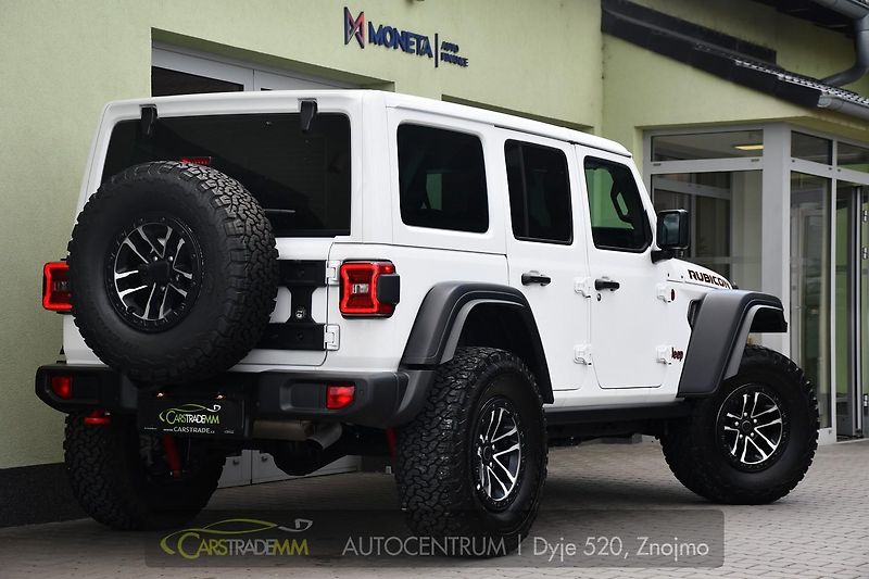 Jeep Wrangler 3.6L AWD RUBICON 4tisKM - fotka 5 z 52