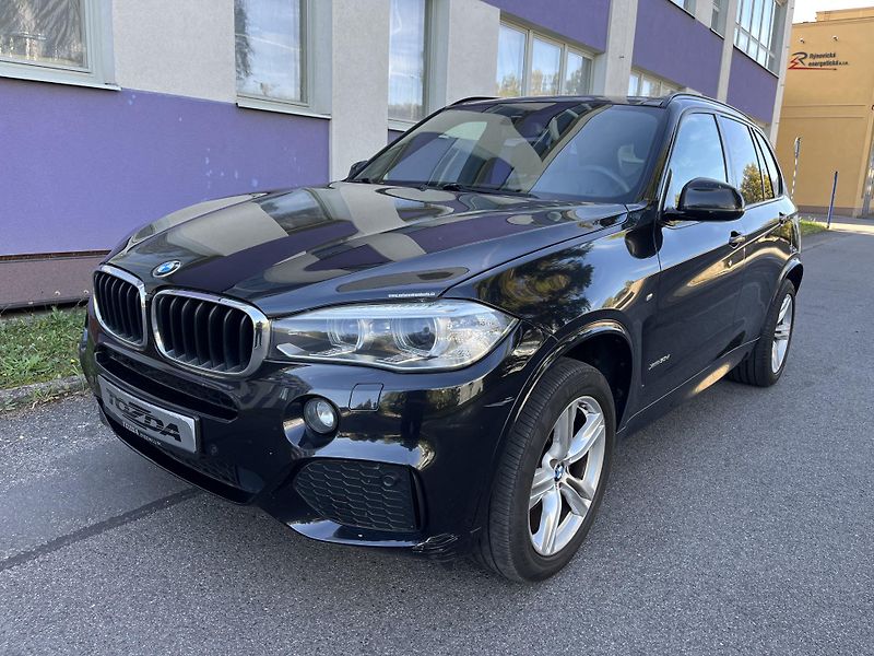 BMW X5 3,0 D xDrive 30D ///M - fotka 9 z 34