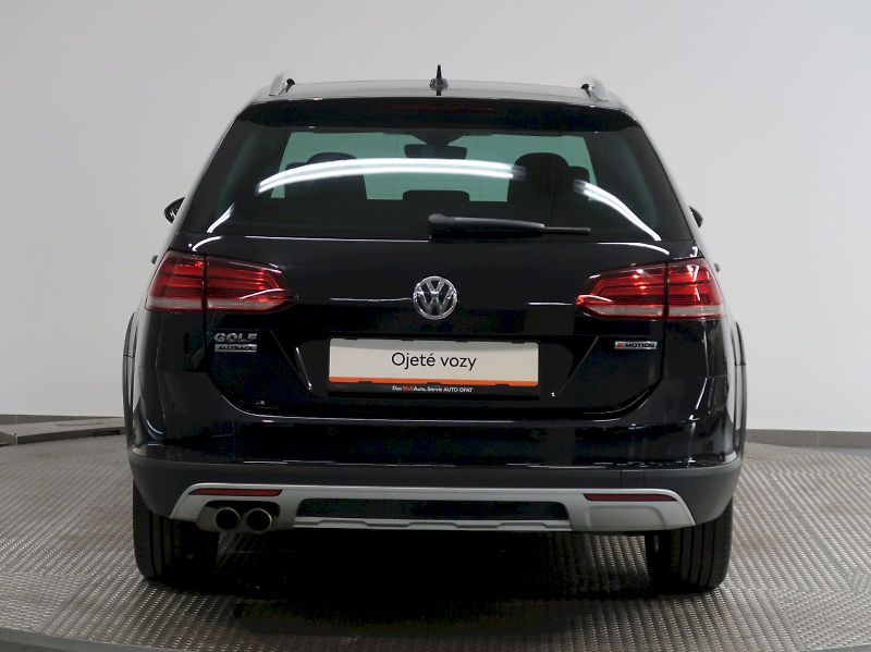 Volkswagen Golf (2019) ALLTRACK 2.0TDI 135kW 4M DSG - fotka 9 z 39