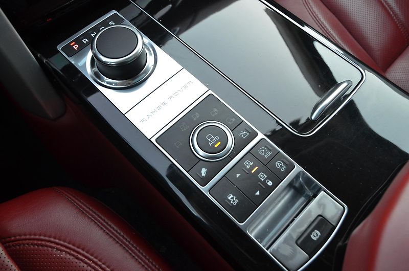 Land Rover Range Rover (2015) 5.0 V8 SC 375kW Autobiography  - fotka 38 z 52