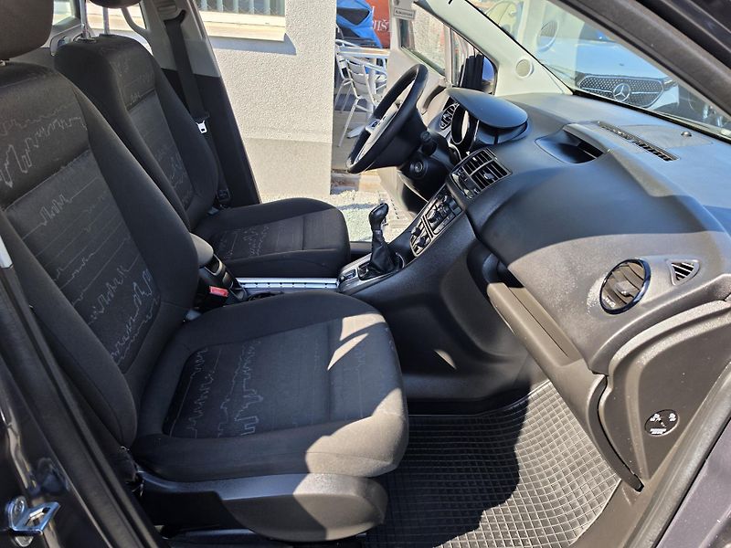 Opel Meriva 1.4 i TZ Park senzor  - fotka 19 z 25