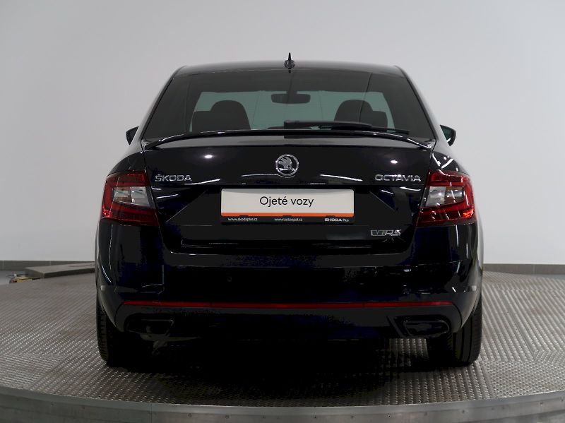 Škoda Octavia (2019) RS CHALLENGE 2.0TDI 135KW DSG - fotka 9 z 46