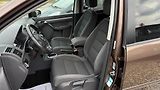 Volkswagen Touran (2012) 1.4TSi 103kW *DSG*Navi*Tažné* - náhled 9