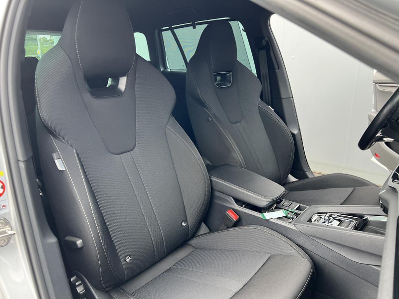 Škoda Octavia (2023) 2,0TDi 110kW SPORTLINE DSG - fotka 32 z 37