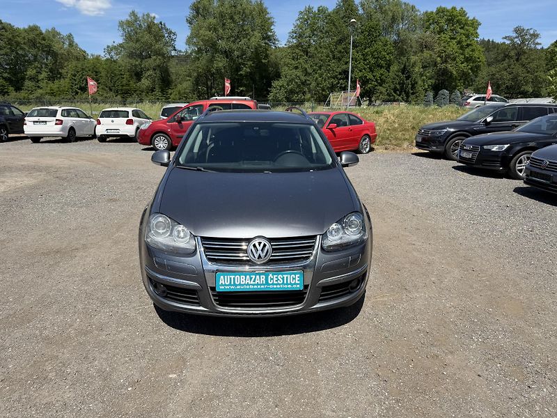 Volkswagen Golf 1.4 TSI - fotka 2 z 20