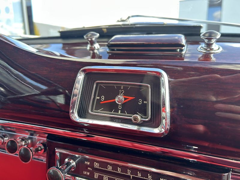 Mercedes-Benz Ostatní 220 S PONTON CABRIOLET - fotka 19 z 28