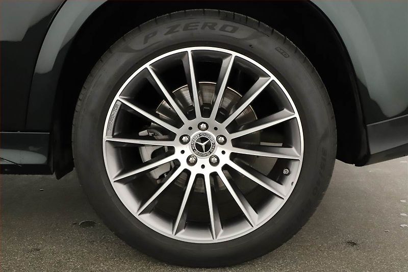 Mercedes-Benz GLE (2024) 300 d 4MATIC - fotka 12 z 29