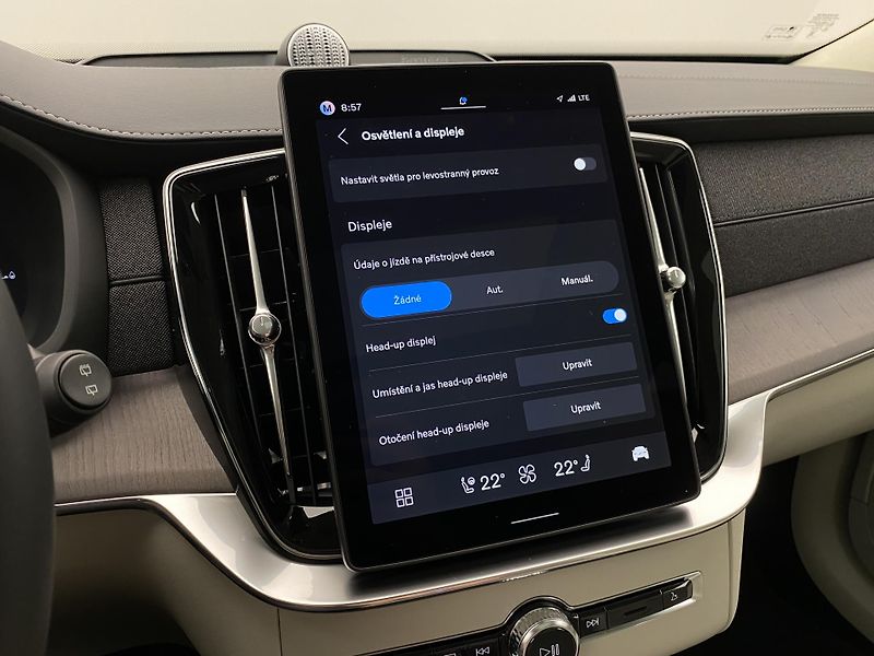 Volvo XC90 (2026) T8 AWD RECHARGE DARK ULTRA - fotka 61 z 74