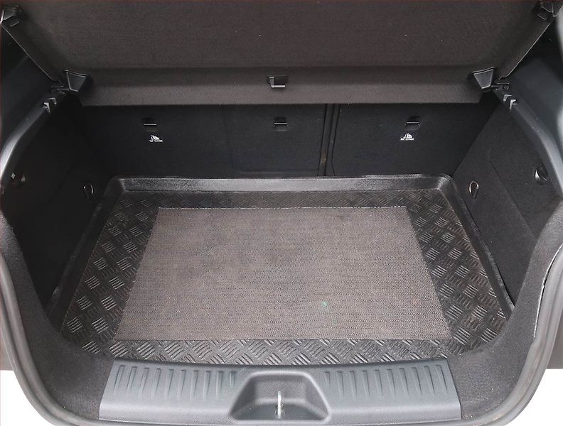 Mercedes-Benz Třídy A (2013) A 180 CDI, Automat, Tempomat - fotka 13 z 15