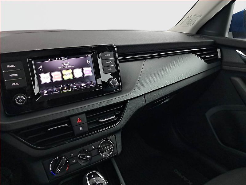 Škoda Kamiq (2023) Ambition 1.0 TSI - fotka 12 z 20