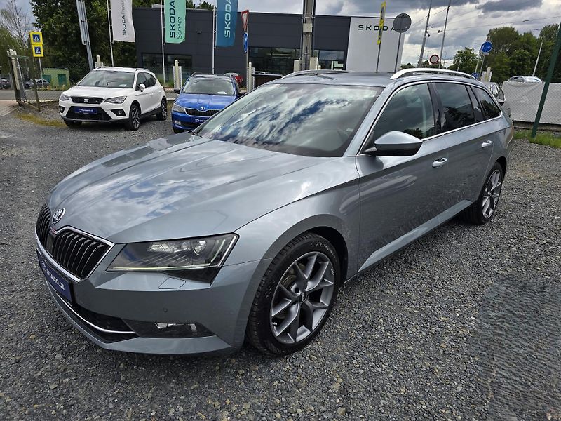 Škoda Superb 140KW DSG WEBASTO PANORAMA  - fotka 8 z 35