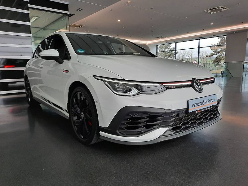 Volkswagen Golf (2024) GTI Clubsport 2.0 TSI (221kW/3 - fotka 26 z 26