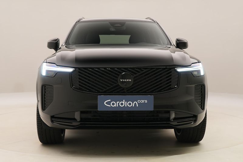 Volvo XC90 (2026) B5 AWD AUT BLACK EDITION PLUS  - fotka 15 z 73