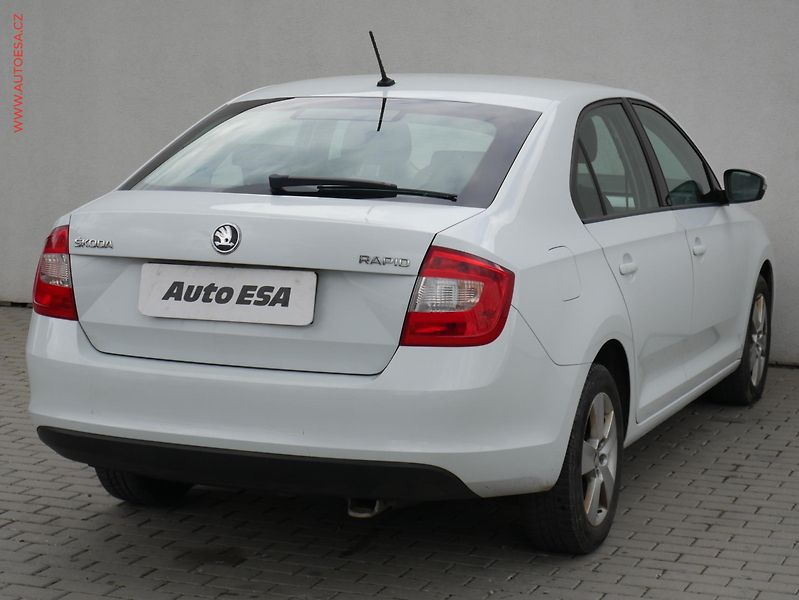 Škoda Rapid (2016) 1.2 TSI, ČR, Ambition - fotka 4 z 14