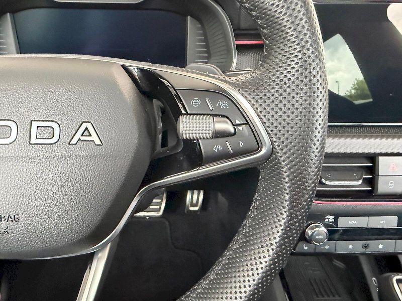 Škoda Scala (2025) Monte Carlo 1.5 TSI / 110 kW D - fotka 11 z 29