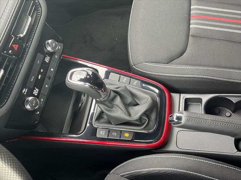 Škoda Fabia 1,5 TSi 110kW 7DSG MONTE CARLO - fotka 18 z 30