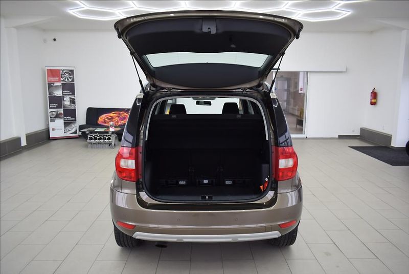 Škoda Yeti 1,2 TSi, 1.maj., DSG,serviska, - fotka 12 z 30