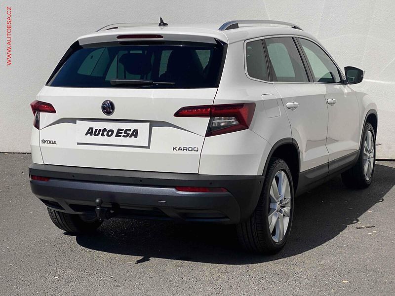 Škoda Karoq (2018) 1.5 TSi, Style, DSG, LED - fotka 4 z 21