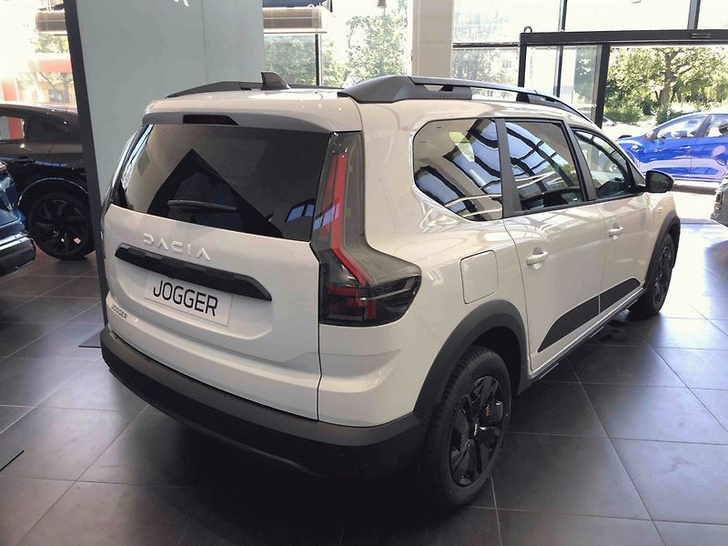 Dacia Jogger (2026) Expresion TCe 110 5míst Pobočk - fotka 3 z 7