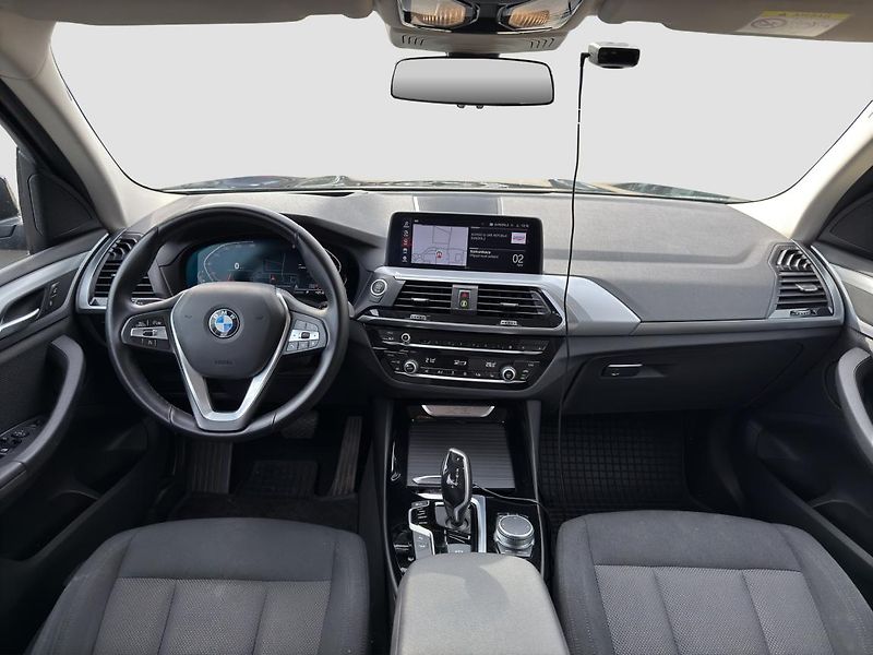 BMW X3 xDrive30d - fotka 4 z 18