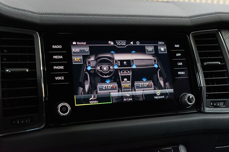 Škoda Kodiaq 2.0 TDI STYLE+*TAŽNÉ*DPH*ČR 1M - fotka 27 z 48