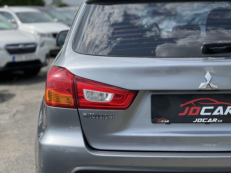 Mitsubishi ASX 1.8DI-D 4x4 KLIMA TEMPOMAT ALU - fotka 37 z 39