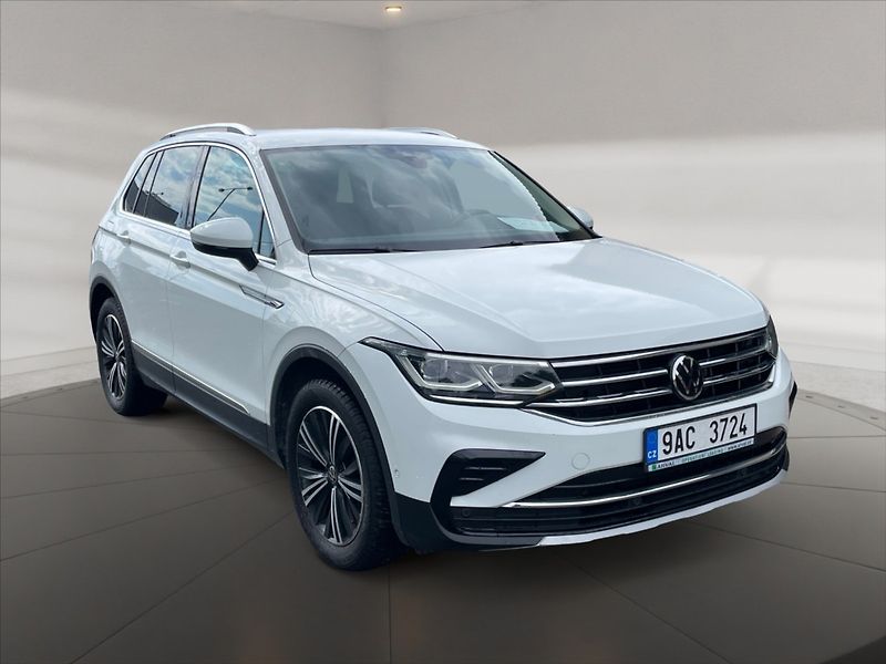 Volkswagen Tiguan 1,5 TSI Elegance DSG - fotka 1 z 11