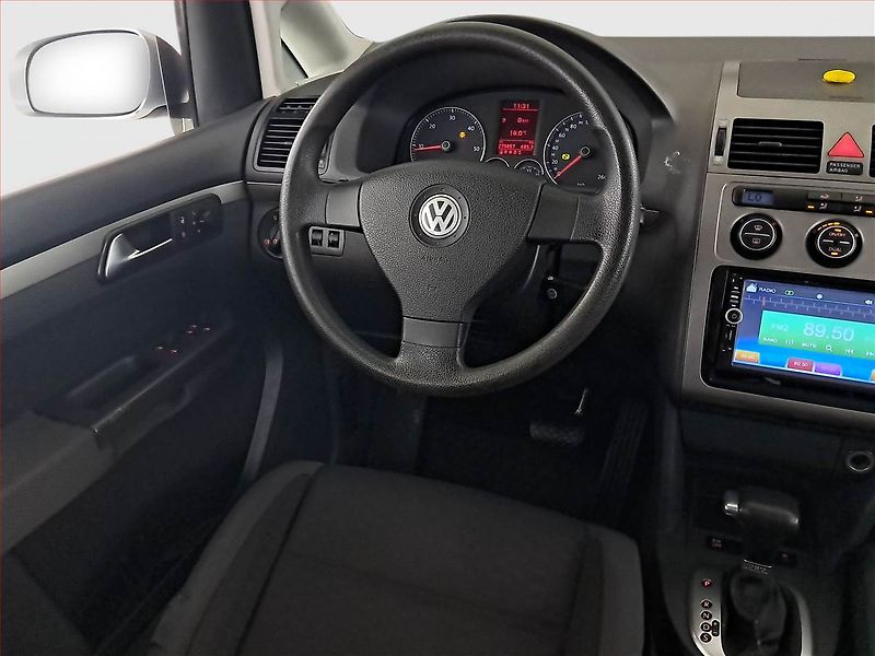 Volkswagen Touran (2006) 1.9 TDI, Automat, 7 míst - fotka 7 z 18