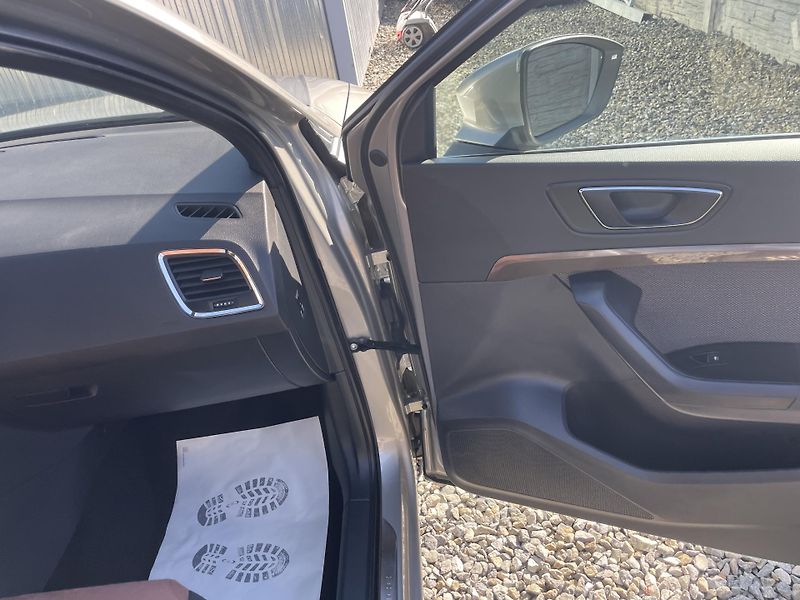 Seat Ateca 2.0TDi 190PS 4x4 DSG F1 LED 1A - fotka 135 z 173