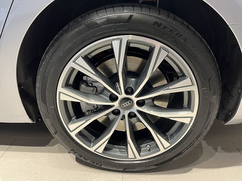 Audi A6 e-hybrid quattro 360 Matrx Taž - fotka 5 z 12