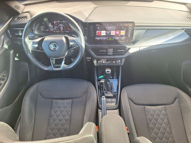 Škoda Kamiq (2021) 1.0 TSI / 81 kW / 7DSG / STYLE - fotka 15 z 35