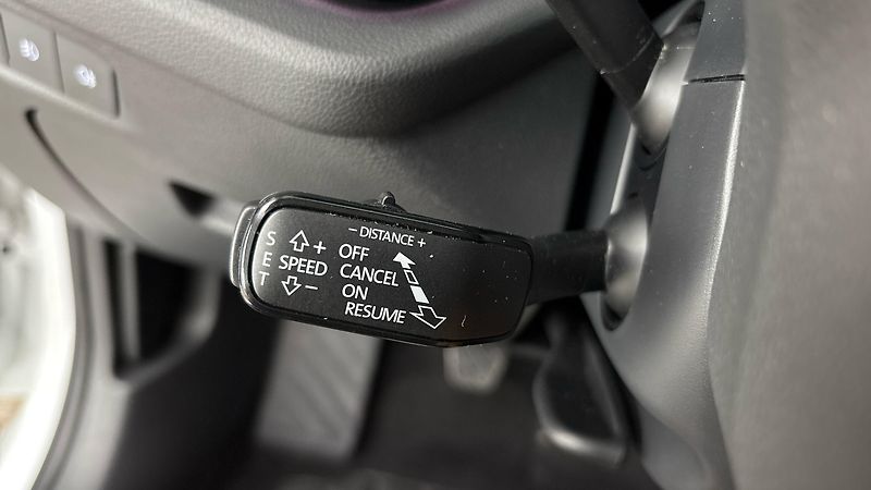 Škoda Octavia 2.0 TDI Style Combi - fotka 14 z 28